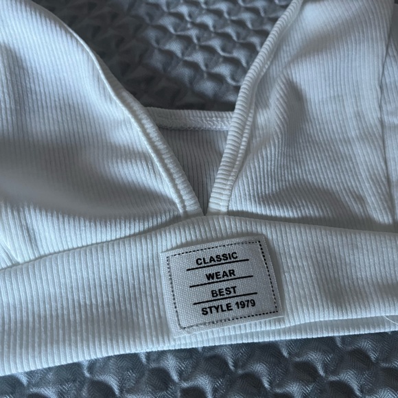 3 Piece Summer Letter Patch Short Halter Top Bundle— White, Black & Light Purple - Picture 13 of 14